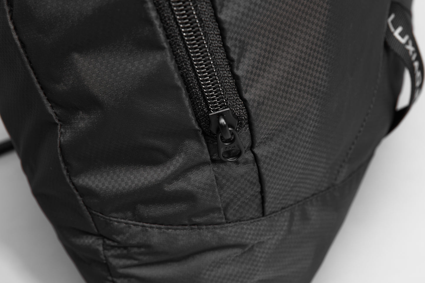 Sac à cordon LUXIAOJUN Daily Essentials Noir