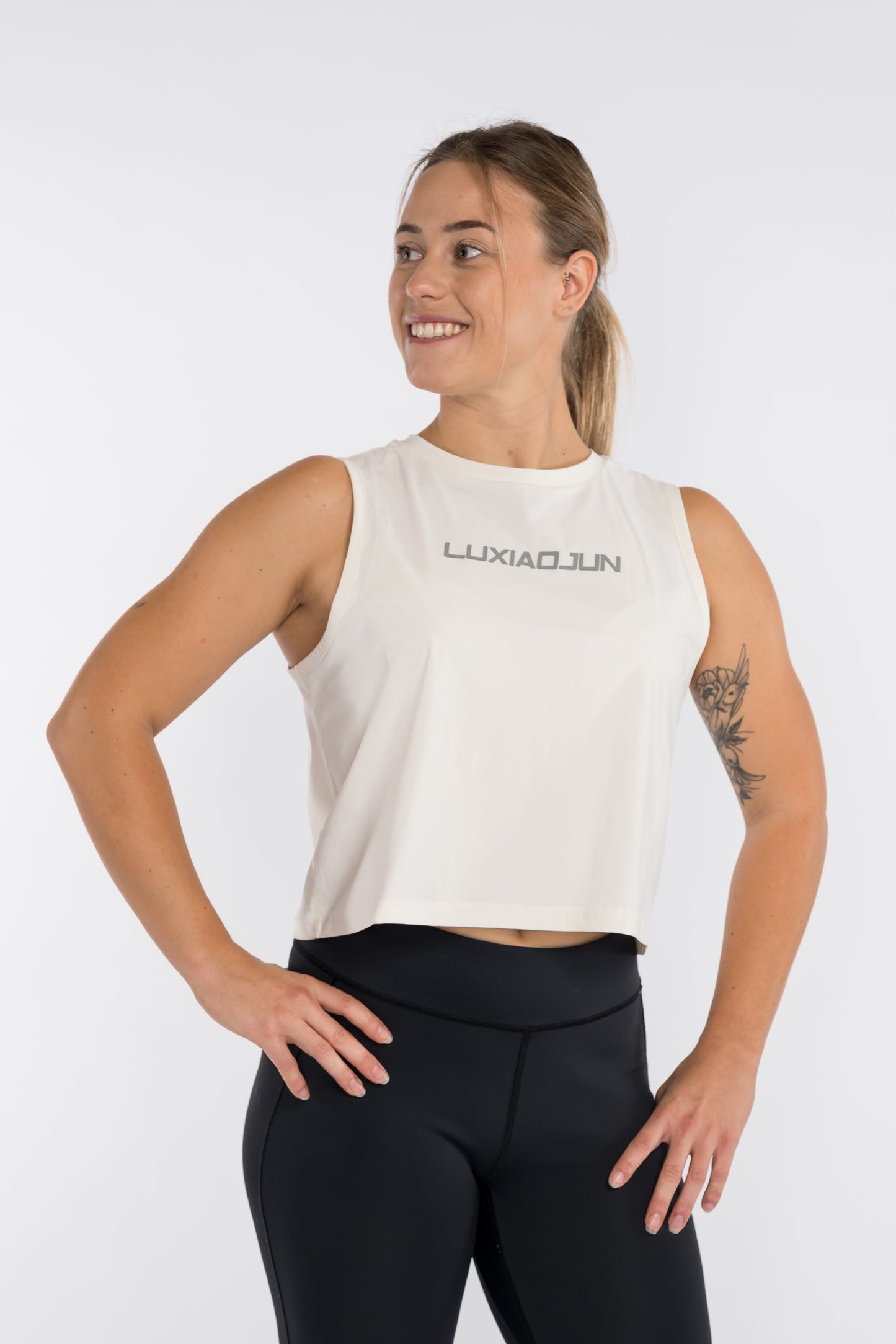 LUXIAOJUN Daily Essentials Crop Top Performance Femme Blanc