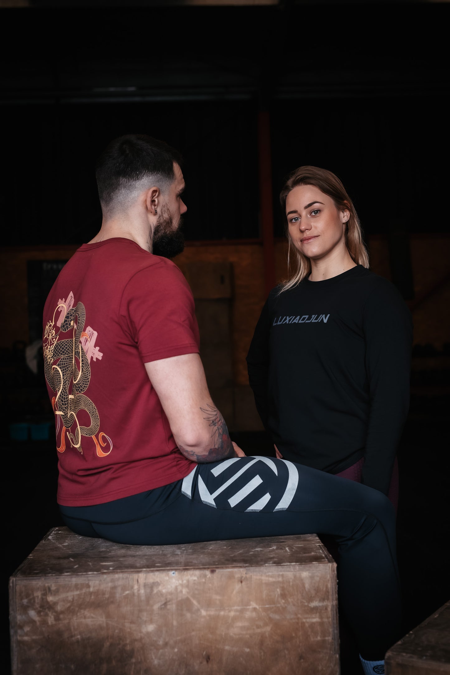 T-shirt unisexe LUXIAOJUN — Édition limitée Année du Serpent (Bordeaux)